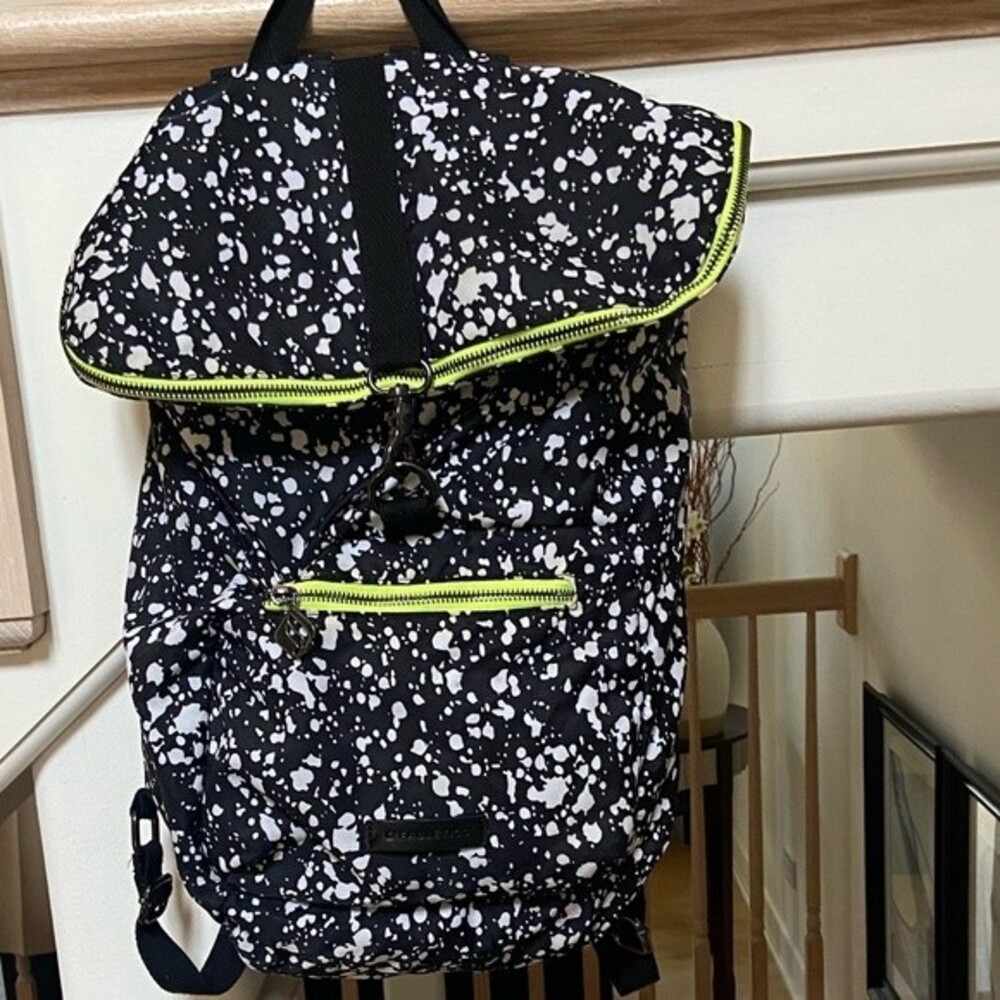 Fabletics The Riley Backpack in Black Paint - Picture 4 of 13